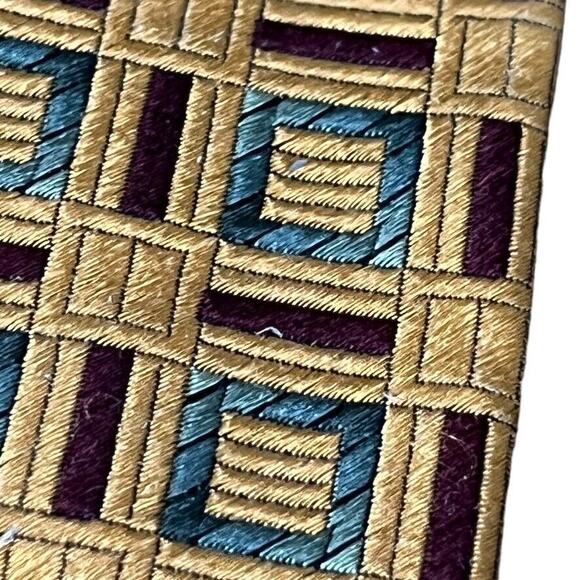 Jos A Bank Orange Mens 100% Silk Geometric Italy Mens Neck Tie 59" x 3.25" - Picture 4 of 16